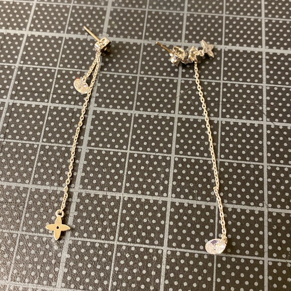 J crew bundle of earrings - Picture 3 of 4